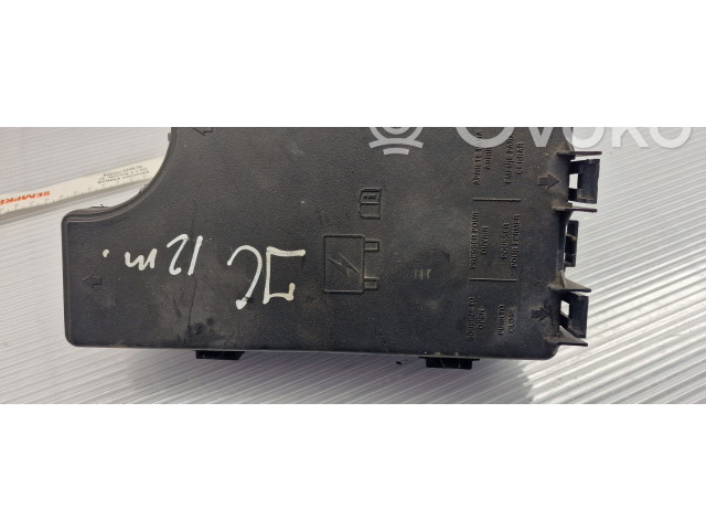 Блок предохранителей P04692341AD, TKBQQ3551BE9GA Jeep Compass