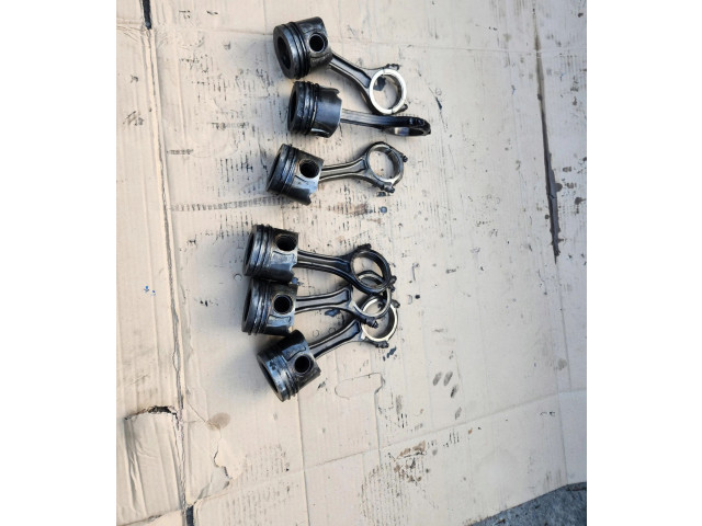  Поршень с шатуном  59AE  Audi A6 C7  