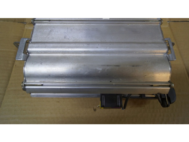 Подушка безопасности пассажира 8L0880202E   Audi A3 S3 8L