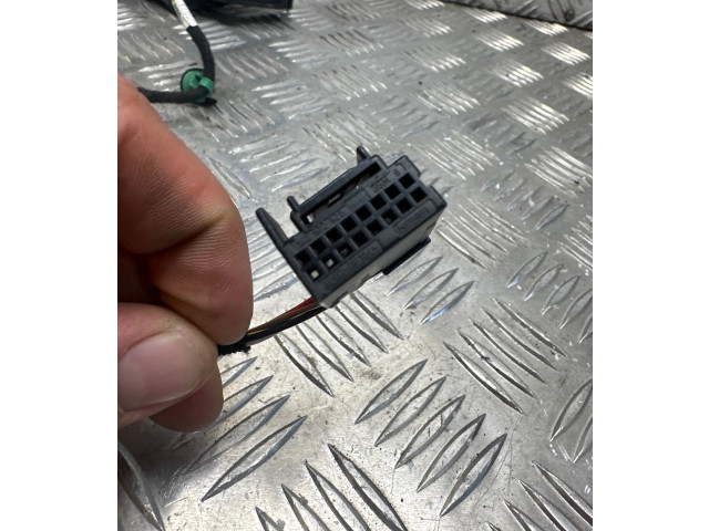 Зеркало электрическое        Volkswagen Touran II  2010 - 2016 года   