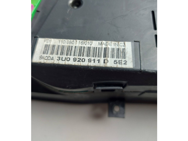 Панель приборов 3U0920911D   Skoda Superb B5 (3U)       