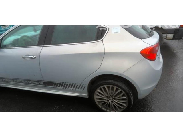 Вентилятор печки 77365569 Alfa Romeo Giulietta