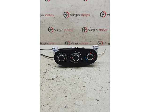 Блок управления климат-контролем 5p3741000   Dacia Duster