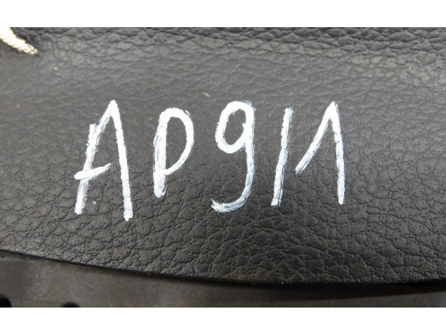 Подушка безопасности водителя 3T0880201G   Skoda Yeti (5L)