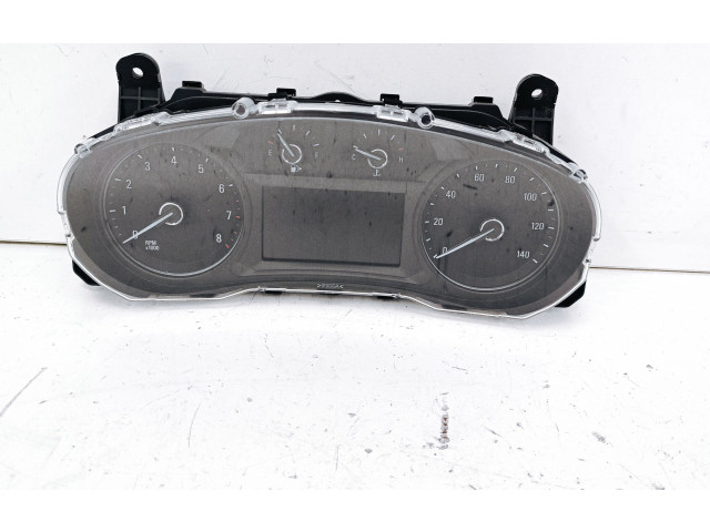 Панель приборов 42673247, 175597137 Buick Encore I