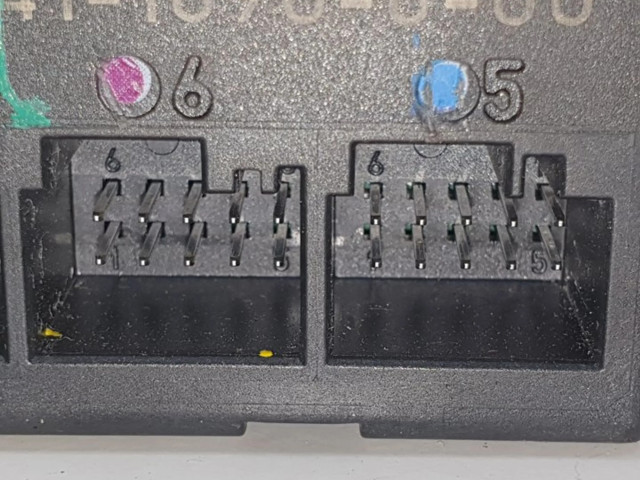 Блок комфорта A1669000318, A1669012103 Infiniti Q30