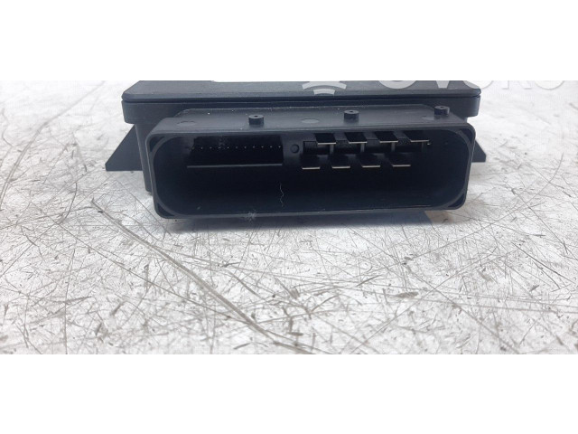 Блок управления 8K0907801M Audi A4 Allroad