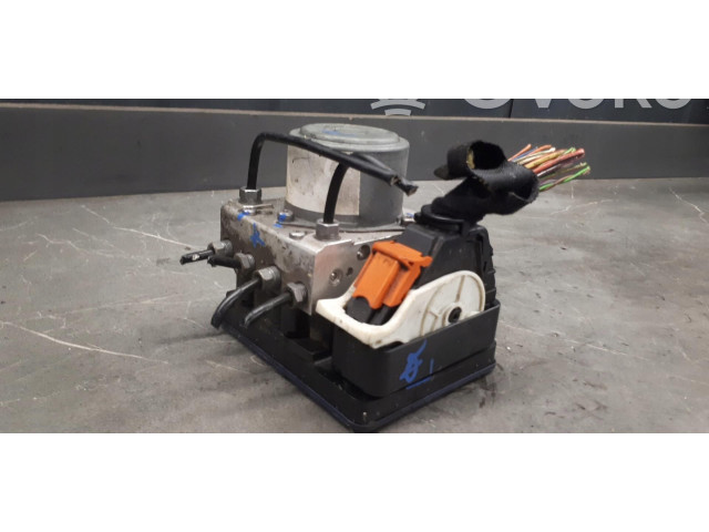 Блок АБС 52137661 Jeep Renegade 2014 - года