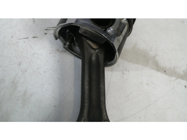 Píst Ford C-MAX I pro naftový motor 1.6