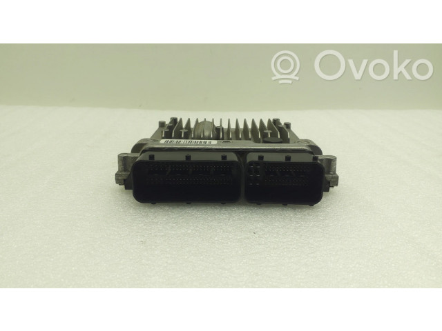 Řídící jednotka A6519009702, A6519011102   Mercedes-Benz A W176 2015