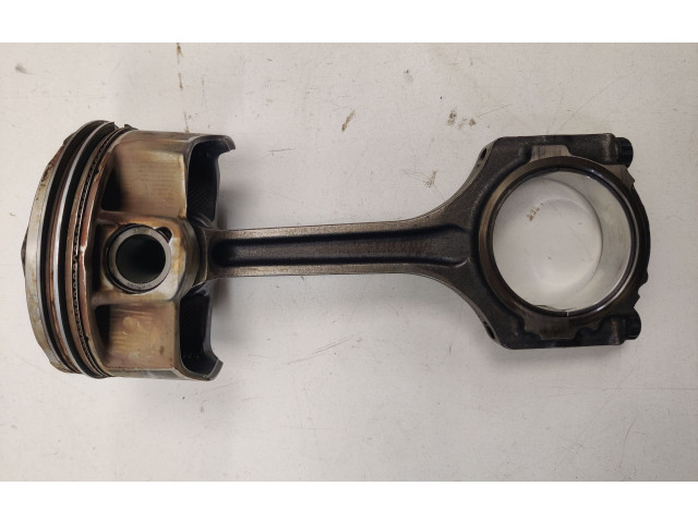 Поршень с шатуном Ford F150 - года