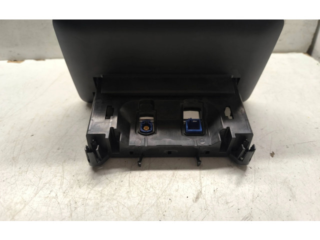 Дисплей    A2059004113, A2059013508   Mercedes-Benz V Class W447