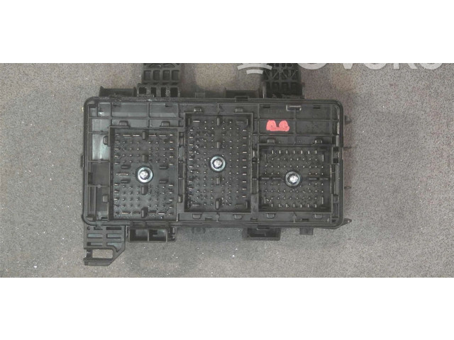 Блок предохранителей 91950-XX070   Hyundai Sonata    