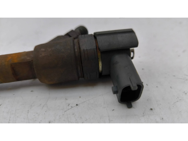 Vstřikovač 0445110320, 338002A900 Hyundai i30 pro naftový motor 1.6