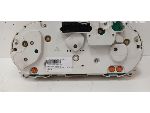 Přístrojová deska Hyundai Accent H31