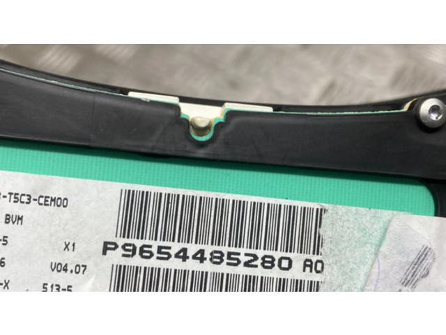 Přístrojová deska Peugeot 307 2006 P9754485280, 9654485280