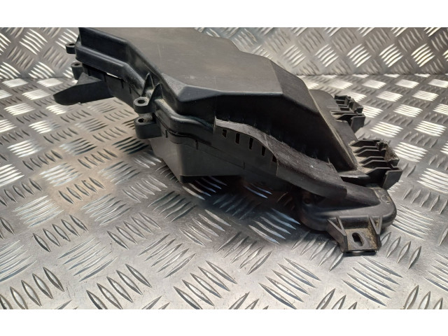 Блок предохранителей  4F1937575A, 4F1937576A   Audi A6 S6 C6 4F    