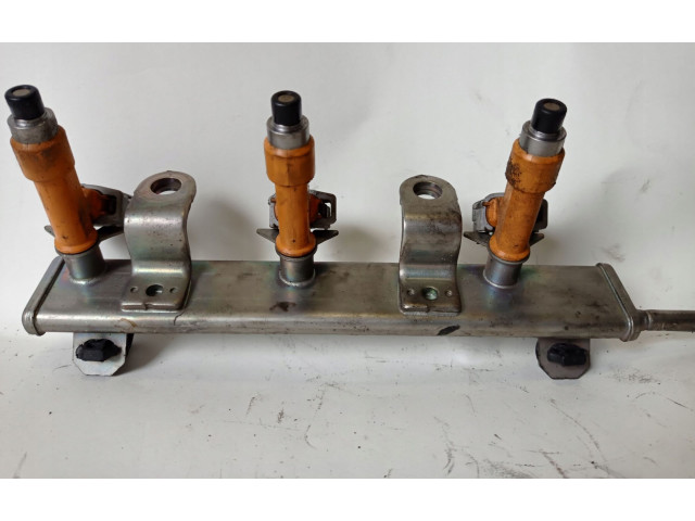 Vstřikovací lišta 008092725 Mercedes-Benz B W245