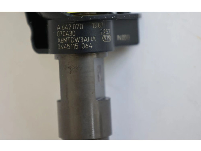 Vstřikovač 6420701387, 6420701387 Mercedes-Benz Vito Viano W639 642990