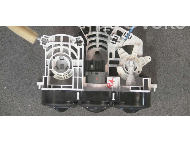 Блок управления климат-контролем NISHIN Suzuki Ignis