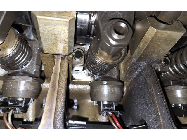 Vstřikovač Seat Ibiza IV (6J,6P)