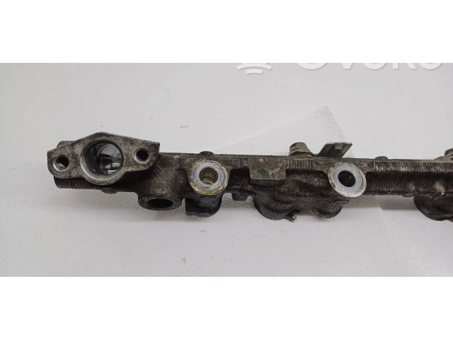 Топливная рампа Lexus IS 220D-250-350