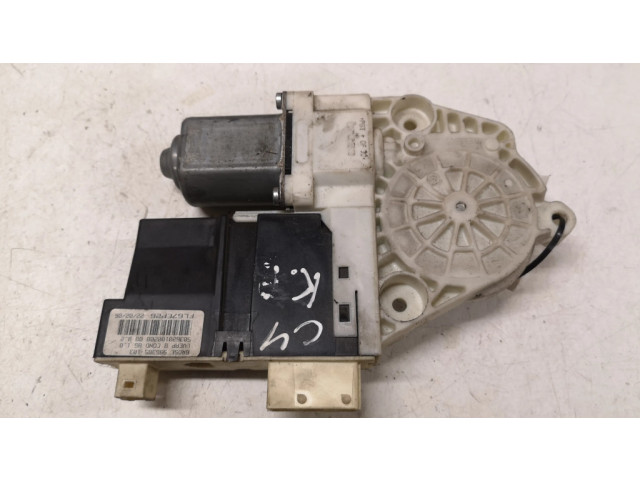 Передний двигатель механизма для подъема окон