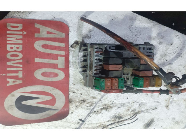 Блок предохранителей 51799849, FIA104670 Fiat Linea