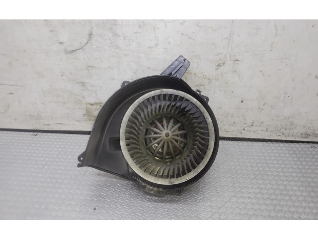 Вентилятор печки 6Q1819015 Skoda Roomster (5J) 2006 - 2015 года