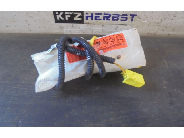 Подушка безопасности в сиденье 611081200B, 611081200B Mazda 3 II