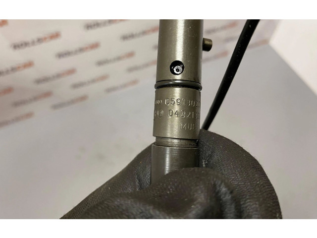 Vstřikovač 059130202B Audi A6 S6 C5 4B