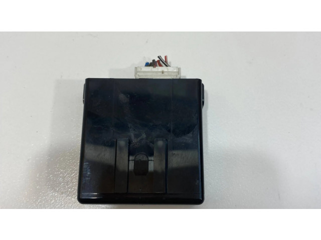 Блок управления MN141534 Mitsubishi L200