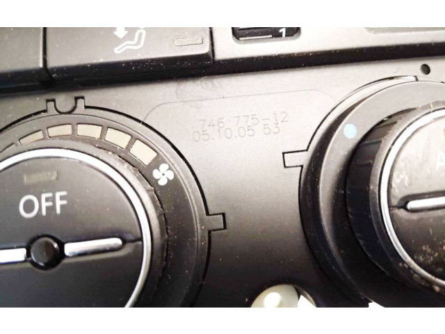 Блок управления климат-контролем 74677512, 746775-12   Volkswagen PASSAT B6