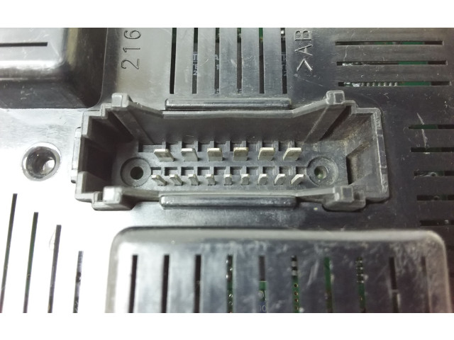 Блок комфорта 8200343734, 216763379M Renault Clio III