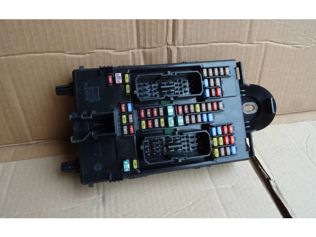 Блок предохранителей 31346672, K067R Volvo XC90