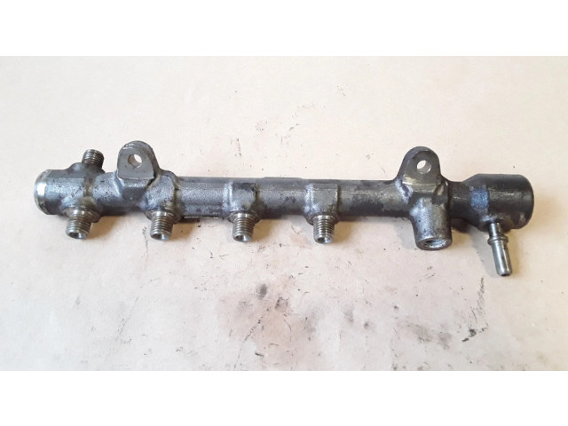 Топливная рампа GK2Q9D280AA, A2C84548600 Ford Transit 2.0