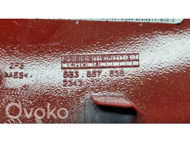 Пластиковая отделка зеркала