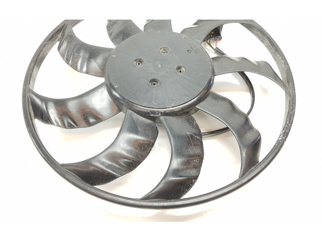 Вентилятор радиатора     5WA121203F, 5WA121203F    Volkswagen Caddy 