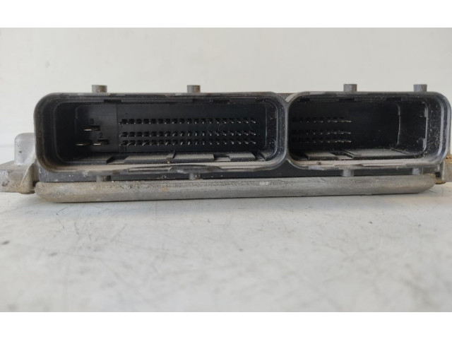 Řídící jednotka 0281010021   Opel Zafira A 