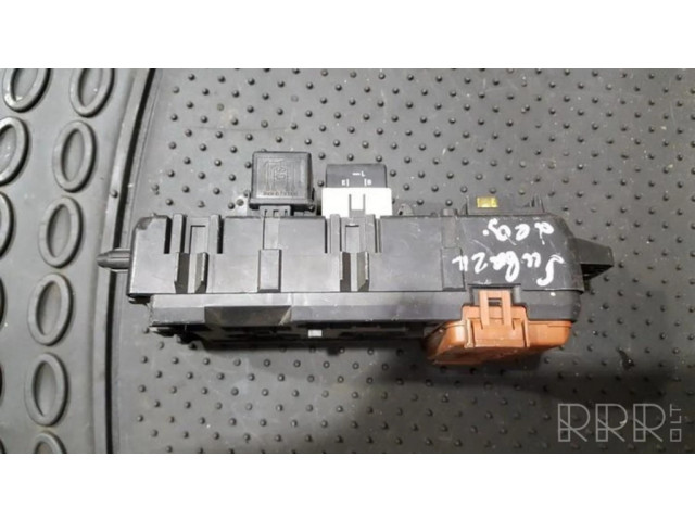 Блок предохранителей mb953355, 7922ok Mitsubishi Carisma