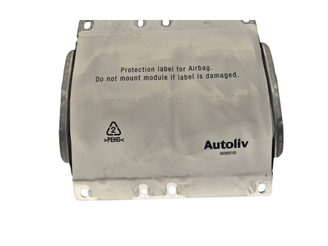 Подушка безопасности пассажира 8623351, 609263500D   Volvo C30