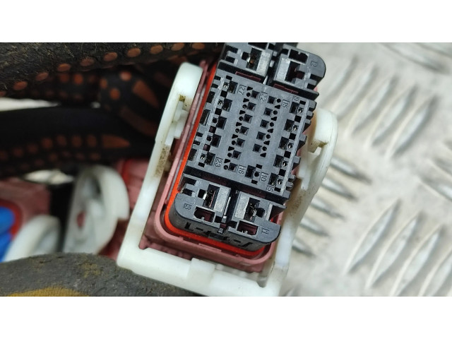 Pojistková skříňka Řídící jednotka BSM 989951101 Peugeot 508 RXH 2011