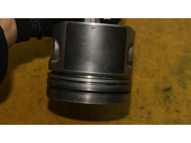 Píst 038G Seat Leon (1P)