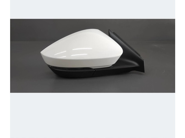 Зеркало электрическое        Skoda Karoq  2017 -  года   