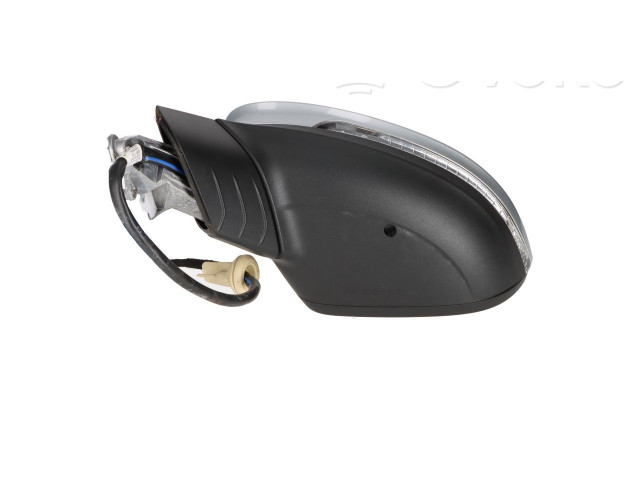 Зеркало электрическое Volkswagen Golf VIII 2019 - года