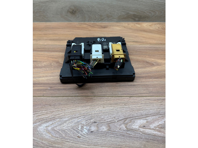 Блок комфорта 5K0937085R, 220512 Volkswagen Caddy