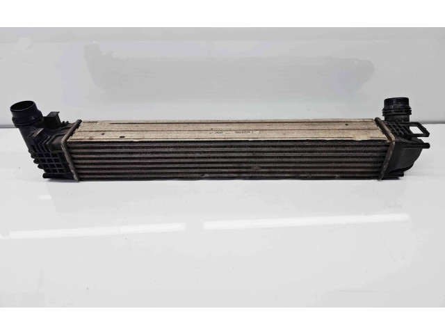 Интеркулер 8200880552 Dacia Duster