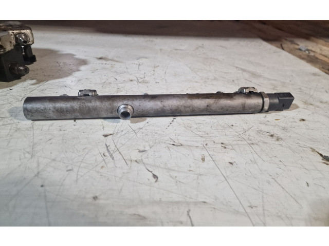 Топливная рампа A6420700695   Mercedes-Benz ML W164  