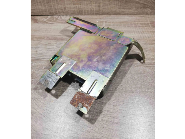 Řídící jednotka 2371066C00, A93B71565 Nissan Sunny 1991