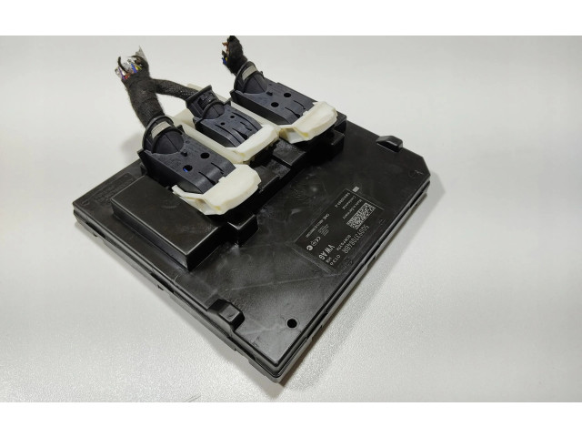 Блок комфорта 5Q0937084BR Audi TT TTS RS Mk3 8S